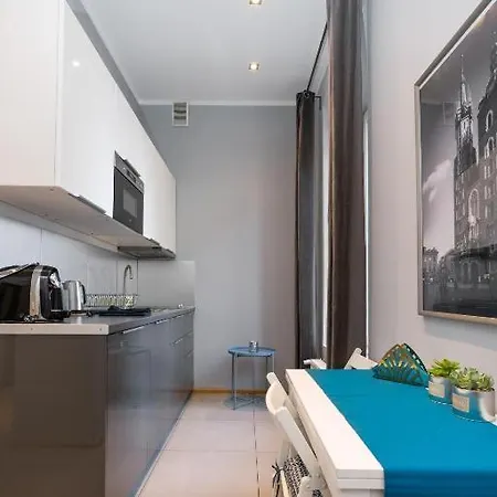 Superb Wawel Apartment, Location In Town Krakow